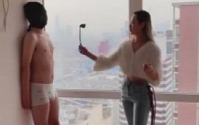 【二宝】运动女神重度刑奴面试-鞭打藤条踢踹