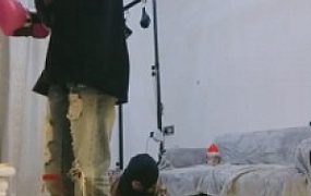 【暴力美学】AJ学生主拿狗当出气筒-拳击/坐脸/圣水