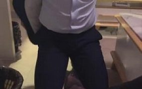 【不知名美女】37岁光头大叔狗好猥琐