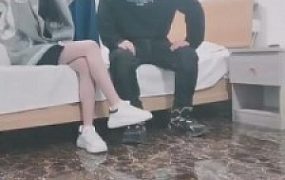 【77S】色狼房东收租/最后被驯服