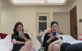 【薇凉】双S网红羞辱恋足狗