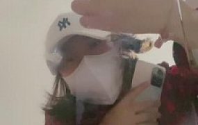 【小劳拉】居高临下第一视角踩踏