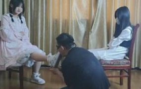 【最抗揍M】萝莉双主轮番抽狗