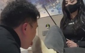 【不知名美女】暴力耳光300下惩罚迟到狗