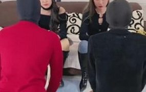 【二宝】新素人全套开发/圣水舔脚口水长鞭打