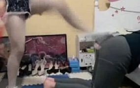 【艾琳】学生主狠虐贱狗SP耳光