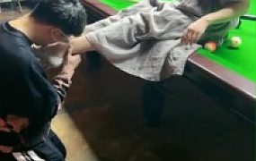 【逗逗】调教猥琐我的台球厅私教