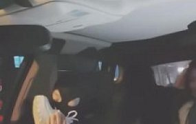 【巴莉女王】诱惑专车司机舔棉袜脚