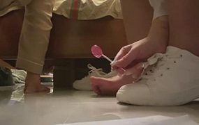 【琳嘉】养母狗伺候主子的晚间生活