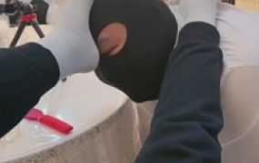 【鹿梦兮】超臭原味白袜羞辱狗