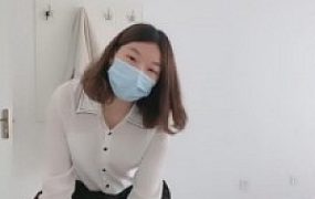 【糖糖】舔黑丝肉丝的邻居贱狗