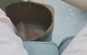 【清见】家务女奴专场/舔脚/夹舌头