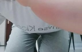 【清见】家务母狗下班来伺候了