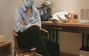 【北京嘉文S】白领下班后惩罚下属