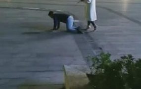 【小希女王】广场公开羞辱前男友