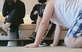 【维妮】两个小姐姐一起开发调戏狗