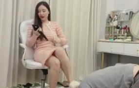 【鹿鹿大人】御姐暴力耳光欺负弟弟