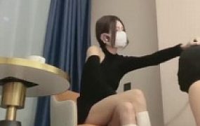 【希希子】把绿帽老公开发成马桶