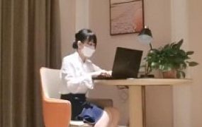 【妃妃】办公桌下的贱狗