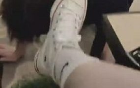 【是花花呀】御姐运动小白鞋棉袜羞辱狗