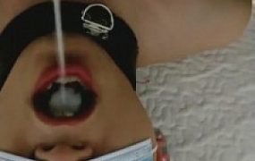 【情侣月儿】圣水泡棉袜/人体烛台吃口水