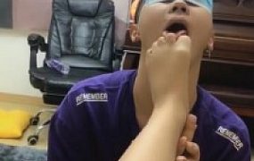 【涵涵】大学生S运动后的白棉袜羞辱【续集】