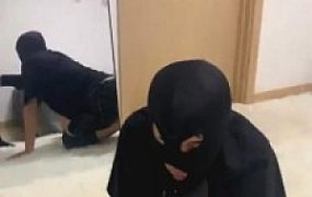 【涵涵】原味黑棉袜的脚下崇拜