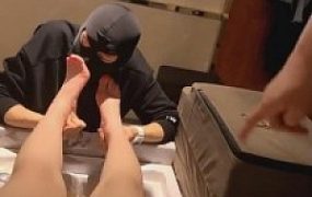 【思诺】足浴店当技师面羞辱贱狗