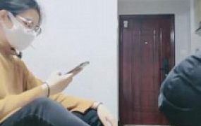 【小刚几】贱狗喜欢运动后的臭脚丫