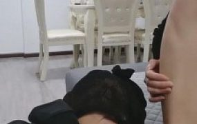 【凌魂小魔女】羞辱圈养家奴全过程