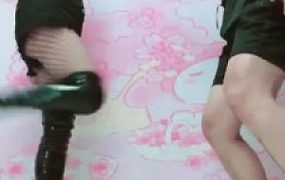 【兔粉粉女皇】长靴暴力踢踹专场