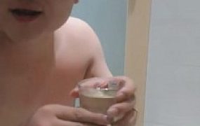 【滔滔】女神骑脖子遛狗 G-210804-8