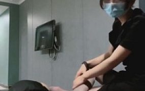 【晚晚】恋足-钻胯-坐脸 G-210807-17