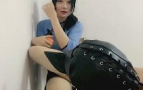 【武汉倾慕】国民学生装调狗-足喂西红柿 G-210814-15