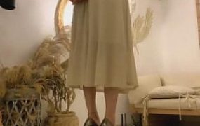 【诗诗】双胞胎高跟鞋全体重踩踏 G-210819-6