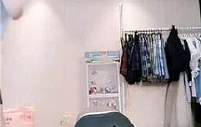 JK女暴力调教踢档