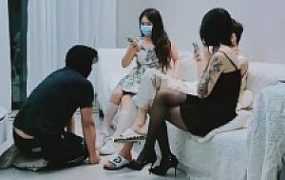 【萝莉糖糖】双情侣强迫羞辱绿帽狗【双视角版】