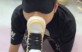 【沐阳大小姐】挑战耳光+鞭打/1000戒尺