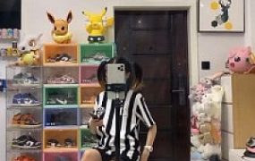 【小月神】当脚垫的幸福生活