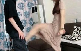 【小祖宗】藤鞭训狗-踢裆/舔脚/耳光