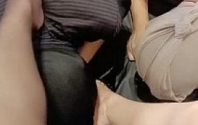 【绯闻王妃】双奴舔黑丝脚升水