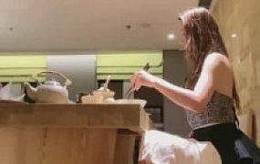 【一诺大小姐】双S超精彩-饭店包厢玩SM