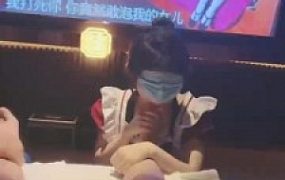 【橘子没熟】当着技师的面调母狗【续集】