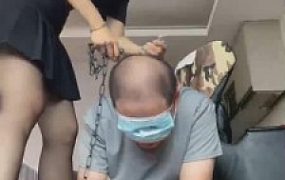 【朱砂痣】御姐骑马黑丝遛狗奴