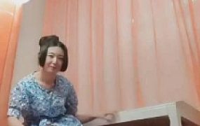 【沉鱼圣上】高跟鞋全体重踩脚垫