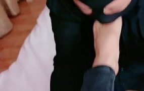 【昆山小主S】素人技师踩踏首调