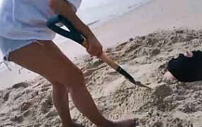 【妲己】沙滩活埋狗奴