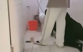 【蒂娜】圈养生活-喂食畜生