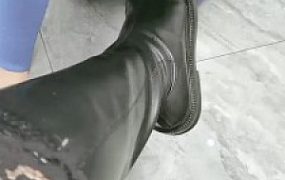 【微普】强制奴隶闻臭鞋