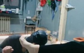 【唯雅】靴子高跟恋足踩踏捆绑羞辱